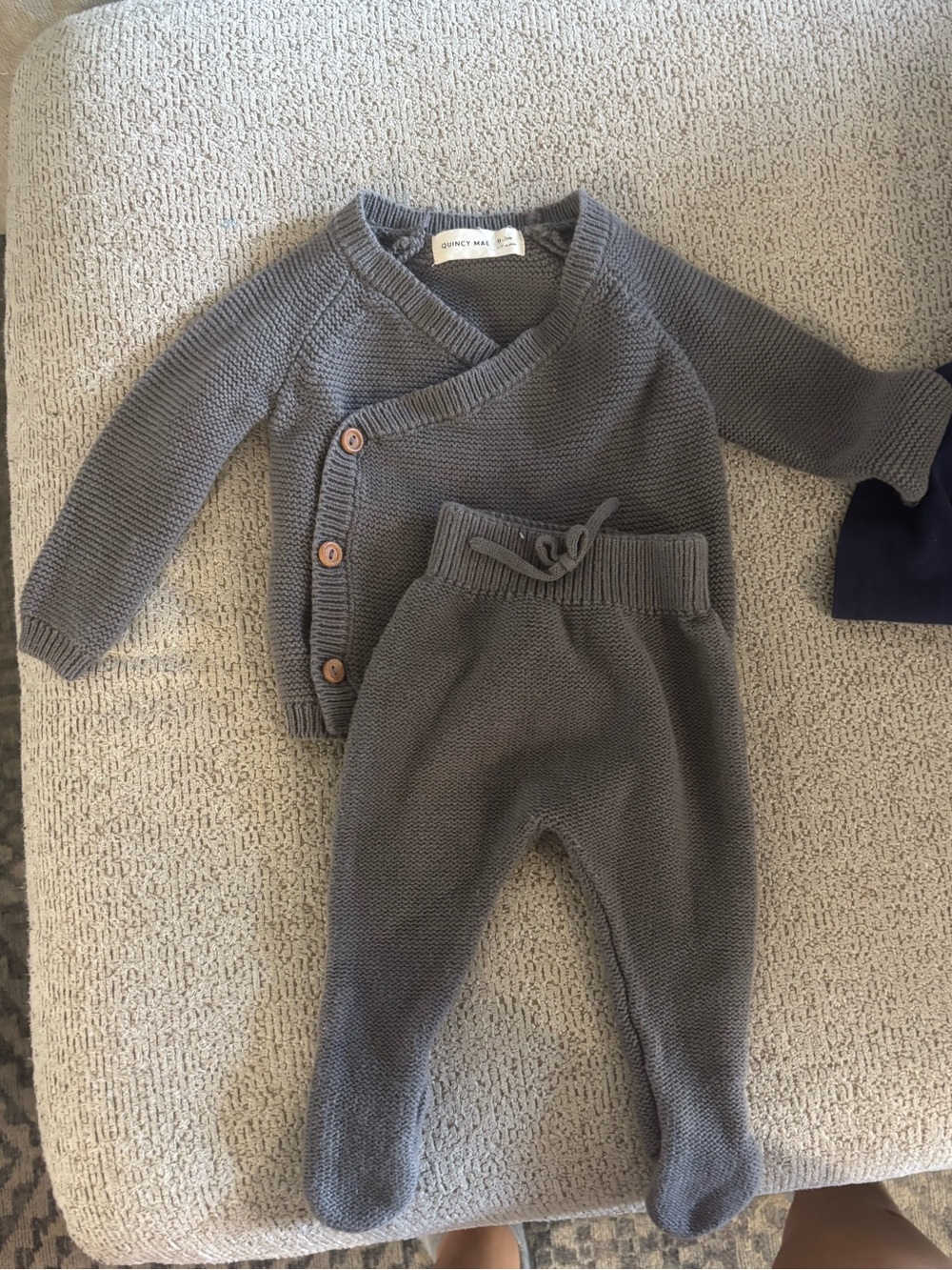 Quincy Mae NWOT gray Knit Baby Set - Sweater & Footed Pants